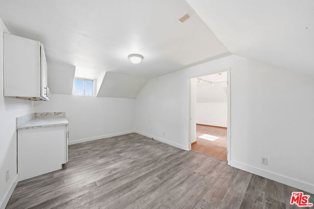 1147 S Westlake Avenue, Los Angeles CA: https://media.crmls.org/mediaz/0eacfffb-26ab-43e3-be4e-2ddce8f4bd69.jpg