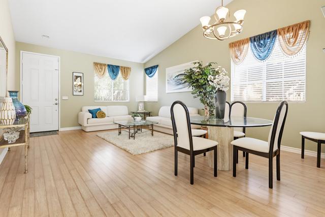 Detail Gallery Image 9 of 41 For 868 Panella Ct, Oceanside,  CA 92057 - 4 Beds | 2 Baths