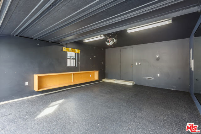 4229 Elmer Avenue, North Hollywood CA: https://media.crmls.org/mediaz/0eadc7a4-d64d-49c2-95b3-075c14e1e126.jpg