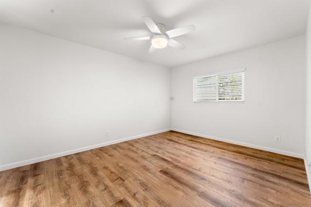 506 Calle Montecito, Oceanside CA: https://media.crmls.org/mediaz/0eade6be-e67a-4654-ad7c-79f056c31829.jpg