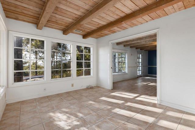 Image 39 of 54 For 748 Old Oak Ridge