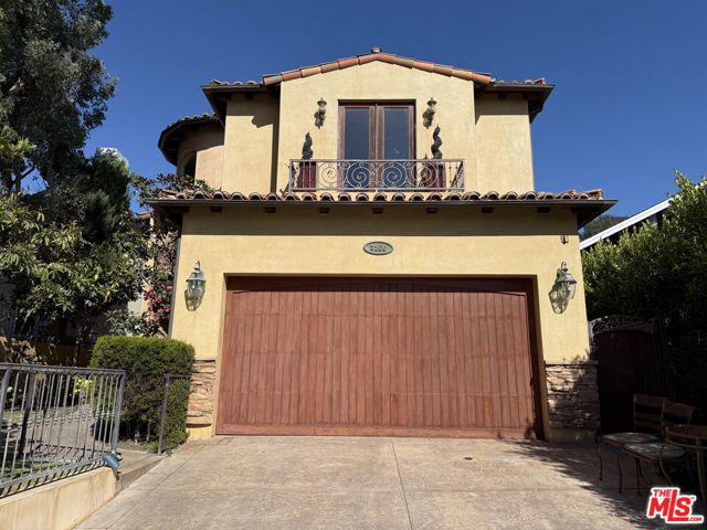 3200 Elm Avenue, Manhattan Beach, California 90266, 5 Bedrooms Bedrooms, ,4 BathroomsBathrooms,Residential,For Sale,Elm,25584821