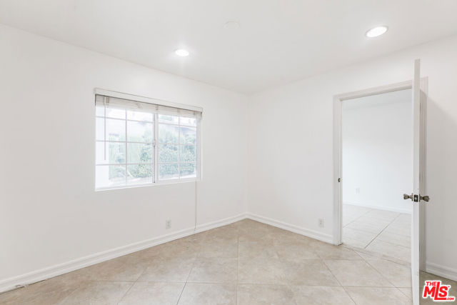 5130 Templeton Street, Los Angeles CA: https://media.crmls.org/mediaz/0eb0f2db-963b-40de-9ec8-82e4468bcd57.jpg