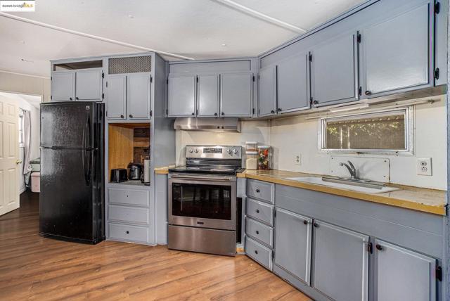 3301 Buchanan RD, Antioch CA: https://media.crmls.org/mediaz/0eb21322-37c2-4903-b845-197698547a97.jpg