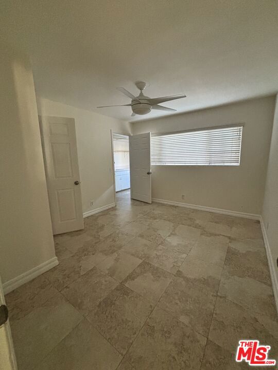 19021 Kilfinan Street, Porter Ranch CA: https://media.crmls.org/mediaz/0eb2a1ff-7d38-4656-9b4e-cadec56be892.jpg