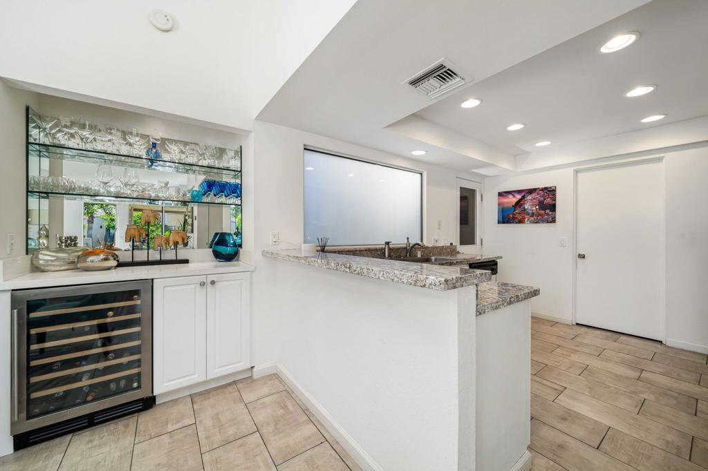 MLS #219146123DA image #10