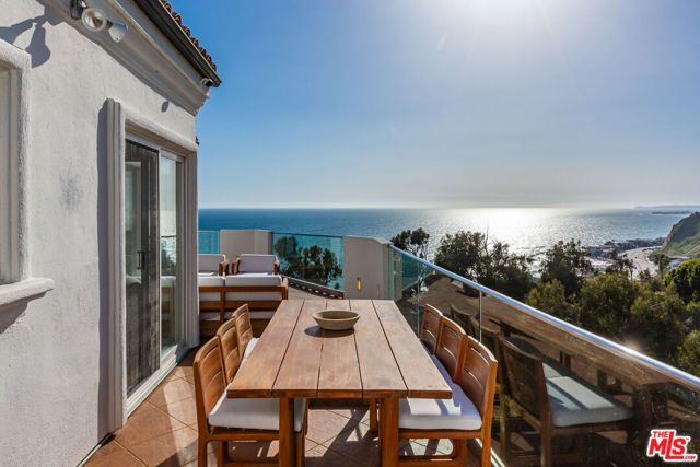 21470 Rambla Vista, Malibu, California 90265, 4 Bedrooms Bedrooms, ,3 BathroomsBathrooms,Single Family Residence,For Sale,Rambla Vista,24368215