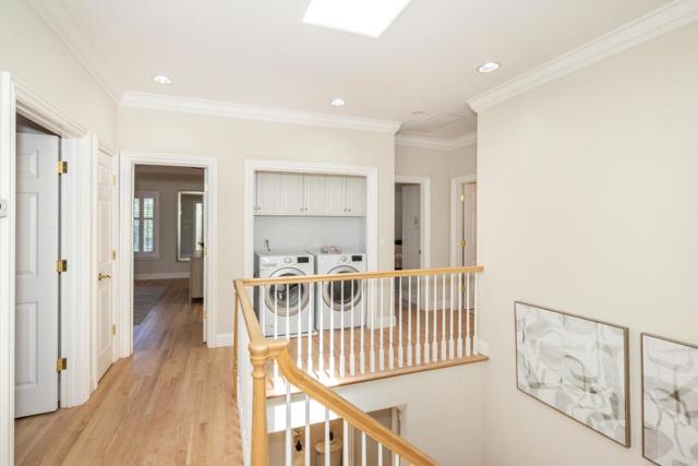 1536 Bernal Avenue, Burlingame CA: https://media.crmls.org/mediaz/0eb4469c-c14f-438d-9732-d8662c0dfeb1.jpg