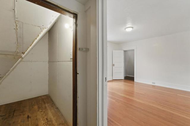 930 Monroe Street, Santa Clara CA: https://media.crmls.org/mediaz/0eb4dec9-416c-4d07-bf59-4d7fbc7b5074.jpg