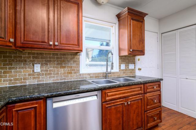 19 Faulkner Court, Ventura CA: https://media.crmls.org/mediaz/0eb50165-47ab-46fc-9a13-55a48f9102a8.jpg