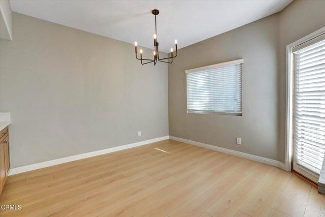 Detail Gallery Image 12 of 43 For 719 E Tujunga #B,  Burbank,  CA 91501 - 3 Beds | 2/1 Baths