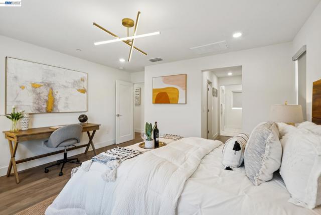 57109 Via Vicenza, San Ramon CA: https://media.crmls.org/mediaz/0eb7e643-6c4d-410b-9c21-2ea278678f48.jpg