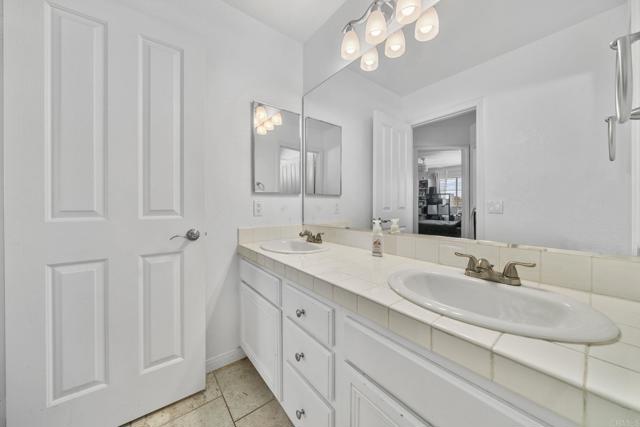 Detail Gallery Image 38 of 50 For 2538 Sea Scape, Escondido,  CA 92026 - 4 Beds | 2/1 Baths