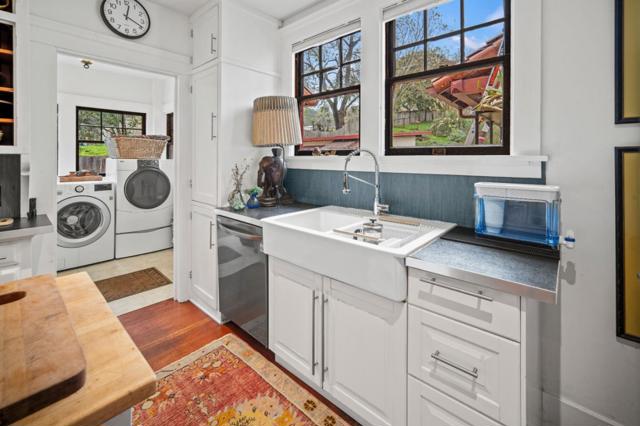 73 Echo Valley Road, Salinas CA: https://media.crmls.org/mediaz/0eb84d15-35e7-41a9-9119-72c421cd2501.jpg