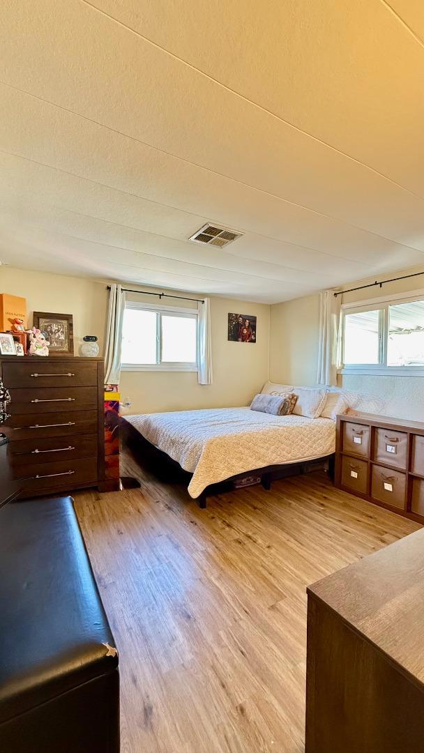 1900 HWY 1 #63, Moss Landing CA: https://media.crmls.org/mediaz/0eb8b6ce-7df9-4712-8252-2a5a664b86c6.jpg
