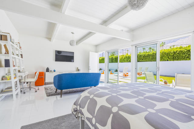 1877 S Navajo Drive, Palm Springs, CA 92264