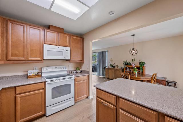 816 Via Tornasol, Aptos CA: https://media.crmls.org/mediaz/0eb977c4-6406-43d5-917c-c7342256fc87.jpg