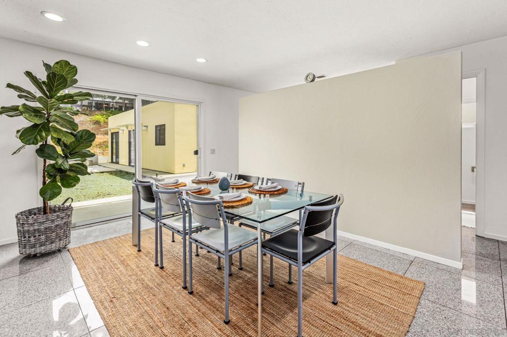 6540 Persa St - photo 8