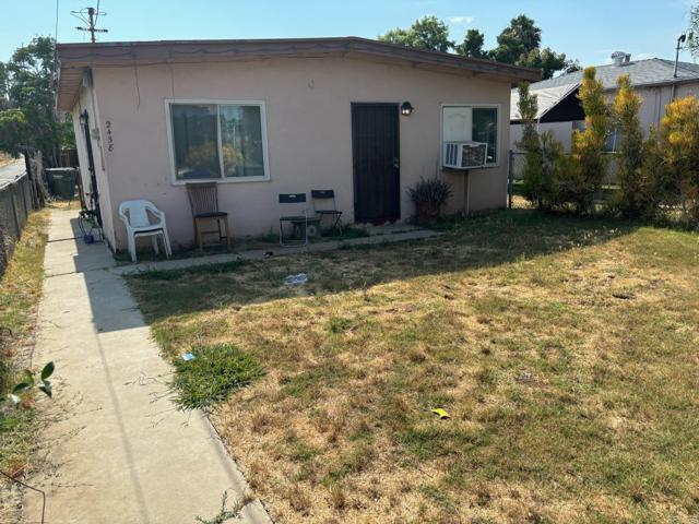 2458 Central Avenue, Spring Valley, California 91977, ,Residential Income,For Sale,Central Avenue,PTP2404193