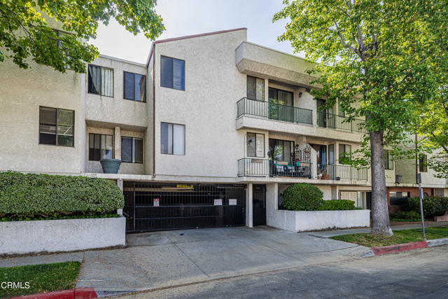 Detail Gallery Image 4 of 31 For 7211 Cozycroft Ave #36,  Winnetka,  CA 91306 - 2 Beds | 2 Baths