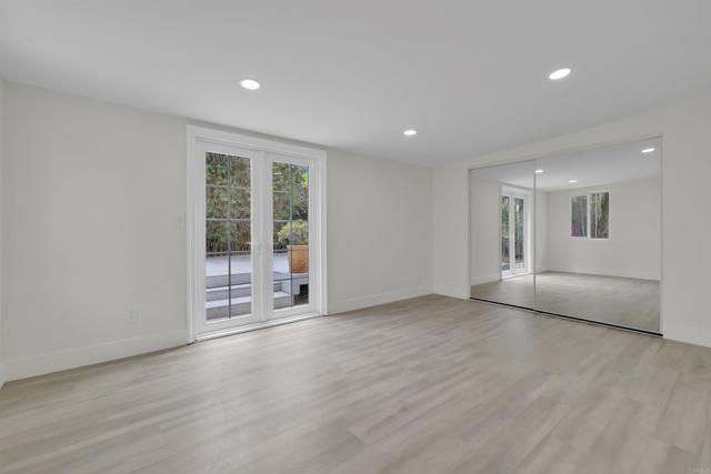 393 Date Avenue, Carlsbad CA: https://media.crmls.org/mediaz/0ebb169c-e9b9-40be-9a0a-805d7ee11c58.jpg