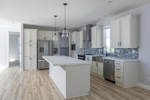 Detail Gallery Image 10 of 19 For 155 Las Flores Dr #39,  San Marcos,  CA 92069 - 4 Beds | 2 Baths