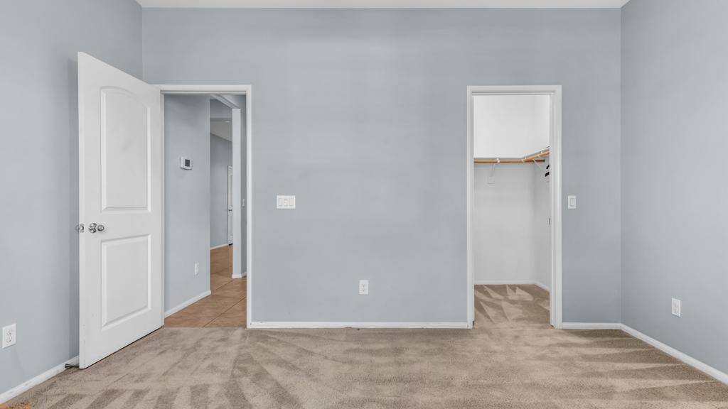 https://media.crmls.org/mediaz/0ebc19ae-1d01-43a4-9a79-28c592f6ad8d.jpg?preset=X-Large