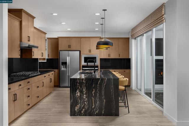 17013 Aldergrove Court, Lathrop CA: https://media.crmls.org/mediaz/0ebc3df2-a1ac-4093-99ec-bd8d59f05ba7.jpg