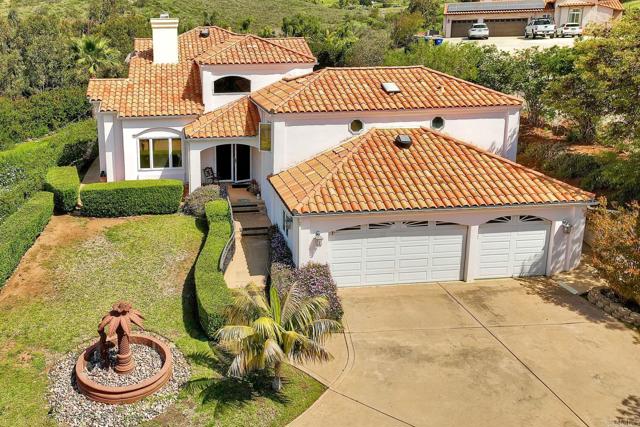 Detail Gallery Image 1 of 1 For 29770 Nella Ln, Vista,  CA 92084 - 3 Beds | 3 Baths