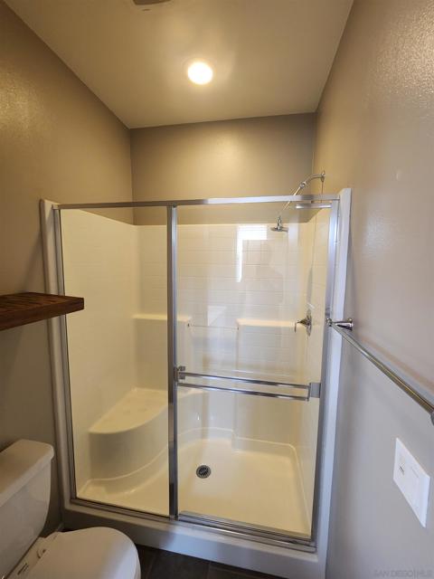 5059 Juneberry Ct, San Diego CA: https://media.crmls.org/mediaz/0ebd0aa9-7eef-414d-b135-327b14b6fd4e.jpg