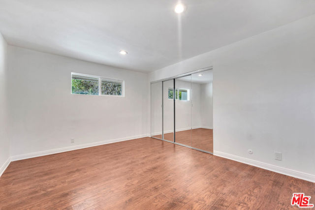 5890 Fairhaven Avenue, Woodland Hills CA: https://media.crmls.org/mediaz/0ebe0360-1c70-443c-a9f1-4ba2b8d6803d.jpg