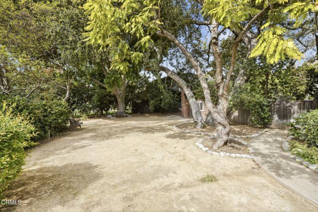 412 Oaklawn Avenue, South Pasadena CA: https://media.crmls.org/mediaz/0ebe1b65-8cef-4378-bcd6-d69d7a2f86ef.jpg