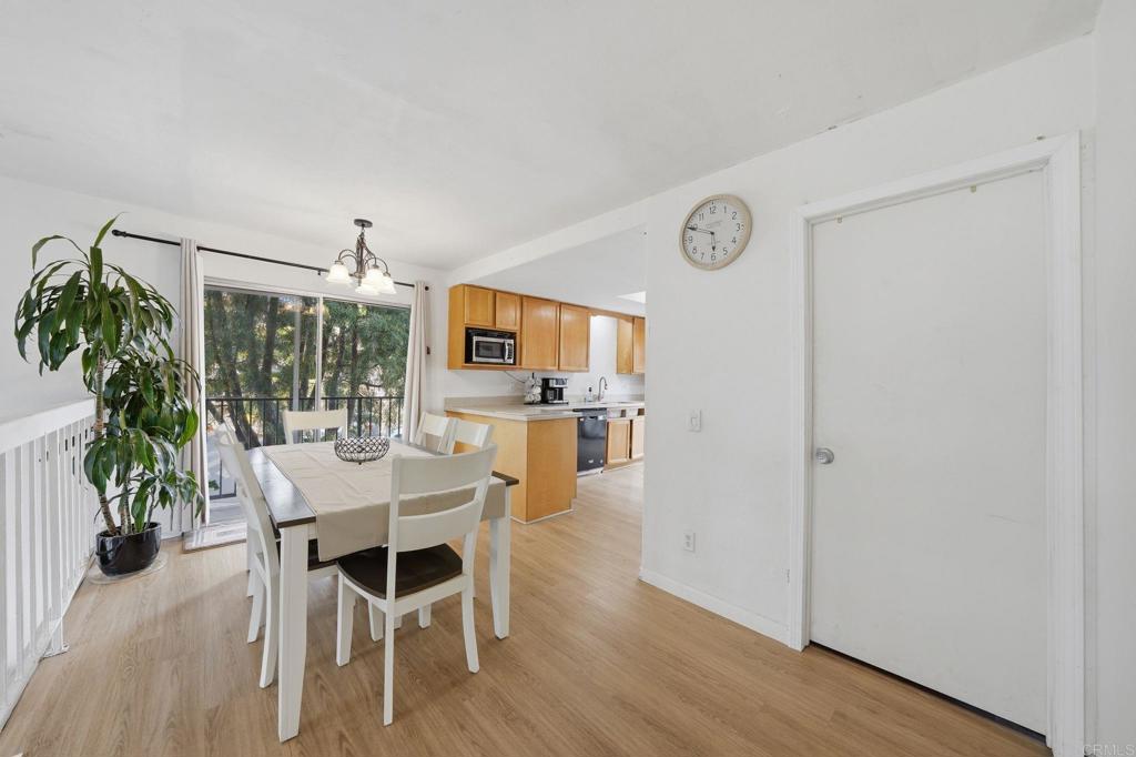 7740 Nightingale Way - photo 9