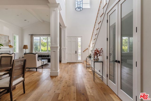 Image 10 of 22 For 141 Saltair Avenue