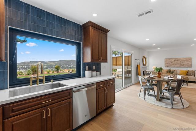 14471 Yukon St, San Diego CA: https://media.crmls.org/mediaz/0ebff267-2dfc-4225-a3e5-d5b9cb090daa.jpg