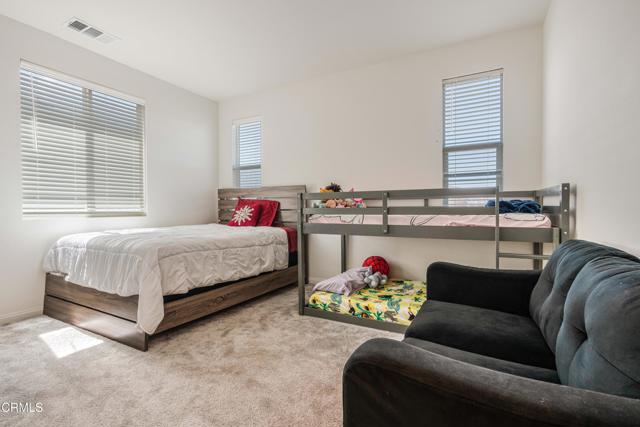 Detail Gallery Image 17 of 33 For 344 Campbell Ct, Santa Paula,  CA 93060 - 3 Beds | 2/1 Baths