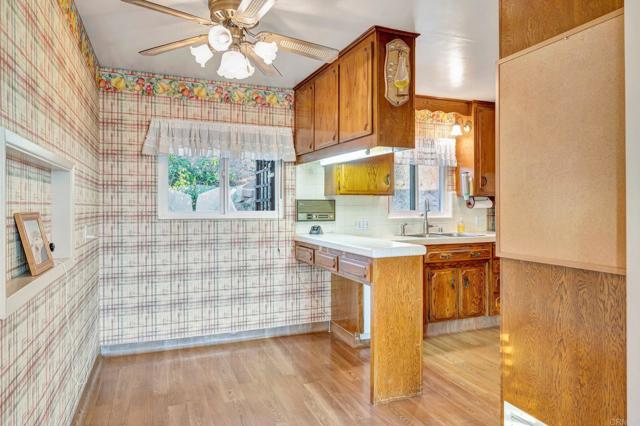 1106 Dawnridge Avenue, El Cajon CA: https://media.crmls.org/mediaz/0ec08301-b709-48c6-8439-587d3d70b358.jpg