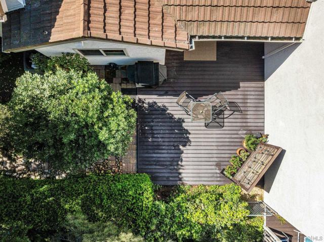 4430 Caminito Ocio, San Diego CA: https://media.crmls.org/mediaz/0ec1f0b8-95ff-47be-a9bb-4ec91649bac4.jpg