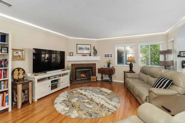 Detail Gallery Image 12 of 46 For 30610 Colina Verde St, Temecula,  CA 92592 - 4 Beds | 3 Baths