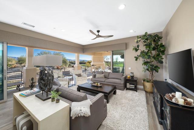603 Retreat Circle, Palm Desert CA: https://media.crmls.org/mediaz/0ec2689d-1fb8-4b7d-9fb2-a36cbe11ee84.jpg