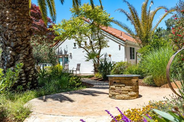 235 Vista Del Pajaro Road, Corralitos CA: https://media.crmls.org/mediaz/0ec2d432-386f-49ea-b26e-62d145614372.jpg