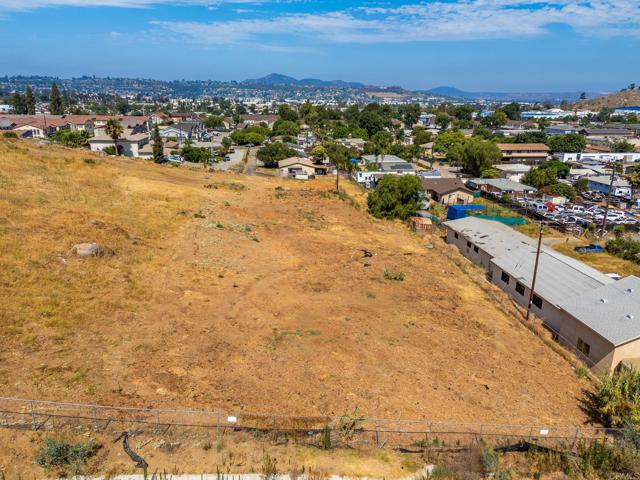 1161 N Anza Street, El Cajon CA: https://media.crmls.org/mediaz/0ec39d46-09ff-4311-b930-0f9cdde03839.jpg