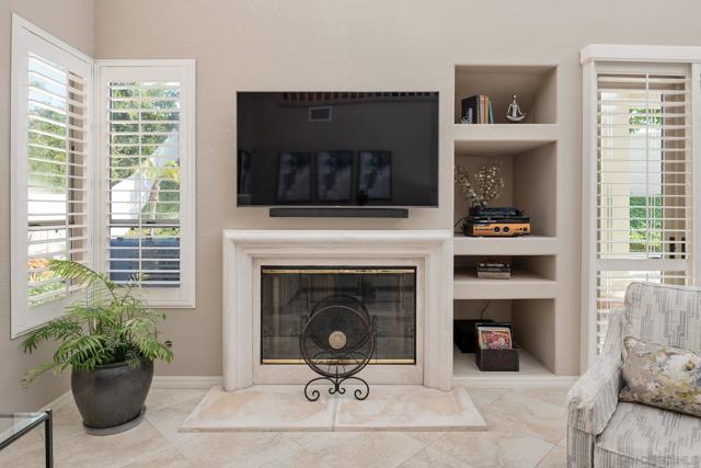 18027 Chieftain Ct, San Diego CA: https://media.crmls.org/mediaz/0ec3e839-1f30-4cd6-b205-217ebdb7d1ca.jpg
