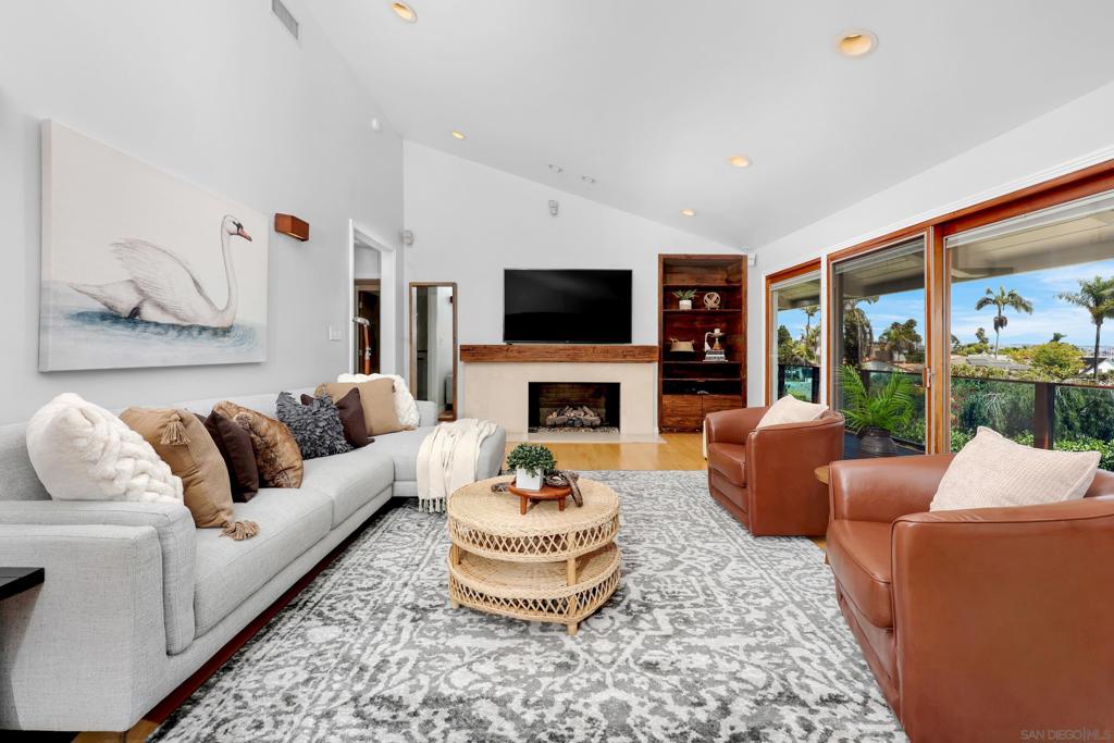 MLS #250037348SD image #7