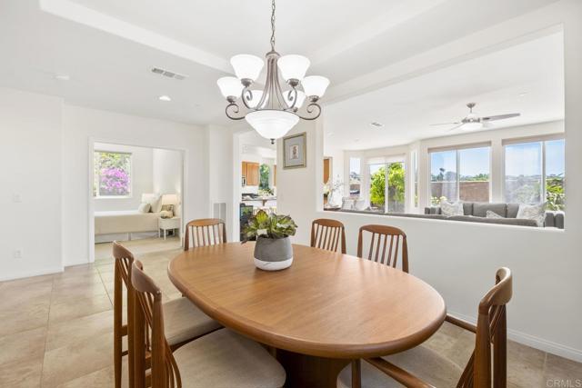 10511 Monterey Ridge Drive, San Diego CA: https://media.crmls.org/mediaz/0ec4ced6-eb67-4a61-8ec5-6374e62f32b6.jpg