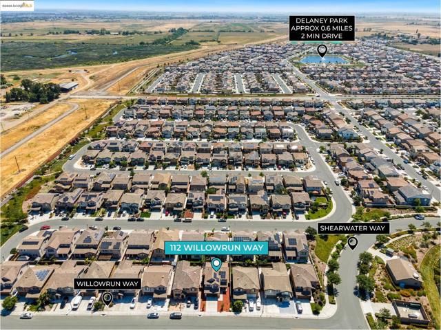112 Willowrun Way, Oakley CA: https://media.crmls.org/mediaz/0ec4f2fb-5cc5-419a-af94-f64a7bfd91f1.jpg