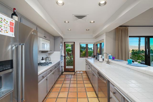40320 Via Entrada, Rancho Mirage, CA 92270