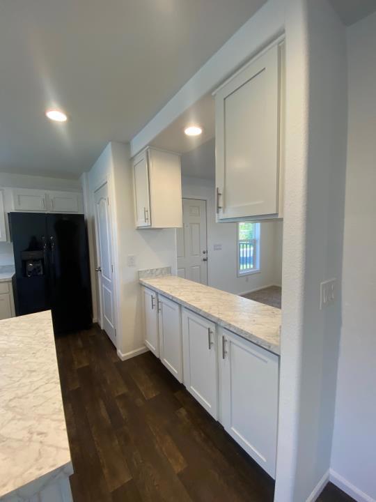 Image 7 of 14 For 110 Marigold Avenue