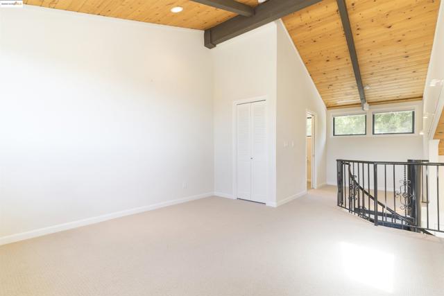 1881 Grand View Drive, Oakland CA: https://media.crmls.org/mediaz/0ec58dd8-c87e-446b-8410-58b485ba87d8.jpg