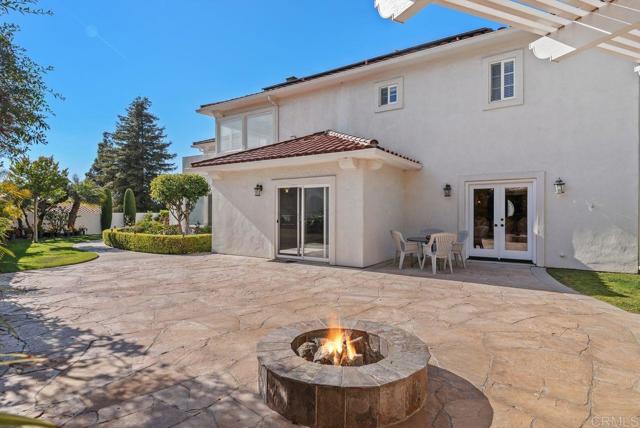 2535 San Clemente Avenue, Vista CA: https://media.crmls.org/mediaz/0ec6b3e1-a953-488a-91db-483cd0e241f1.jpg